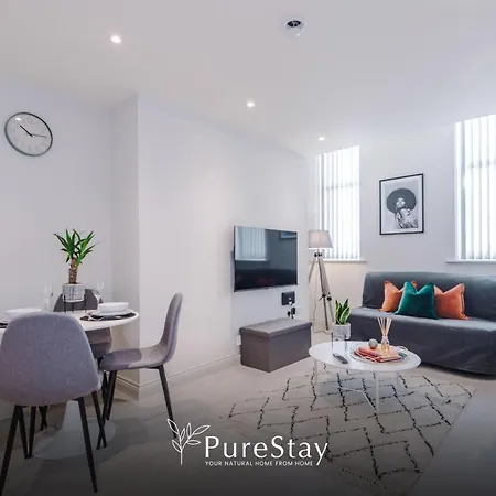 Business 1-bedroom Flat With 2 Beds & Sofa Bed By Purestay