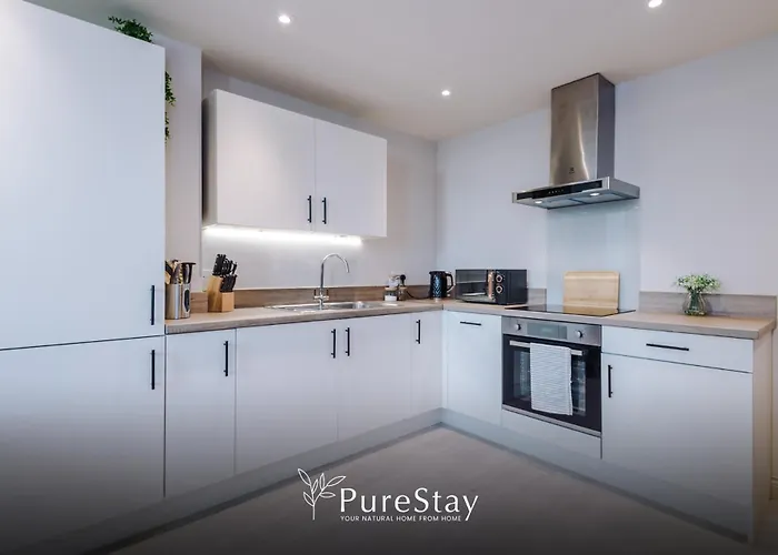 Business 1-bedroom Flat With 2 Beds & Sofa Bed By Purestay