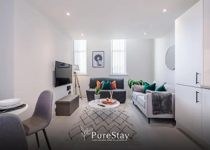 Business 1-bedroom Flat With 2 Beds & Sofa Bed By Purestay Appartement *