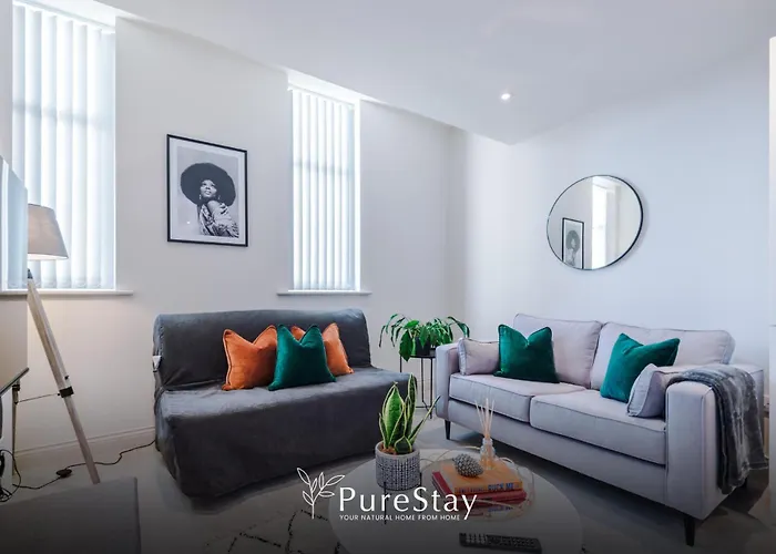 Business 1-bedroom Flat With 2 Beds & Sofa Bed By Purestay Apartment *